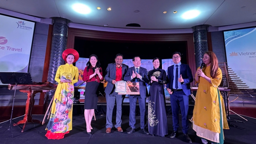 BestPrice Travel and VNAT spotlight Vietnam’s wellness trends at Australia Roadshow 2025